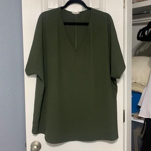 entro V-neck Blouse